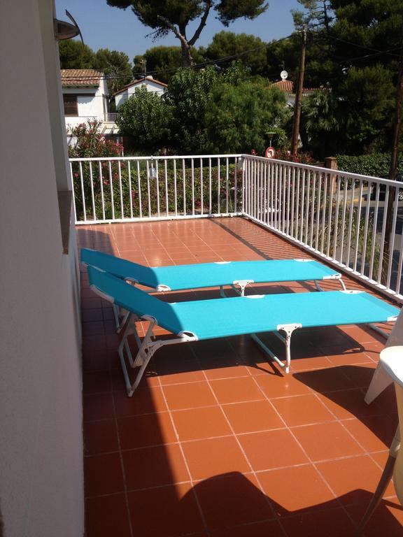 Sitges Beach Hostel Екстер'єр фото