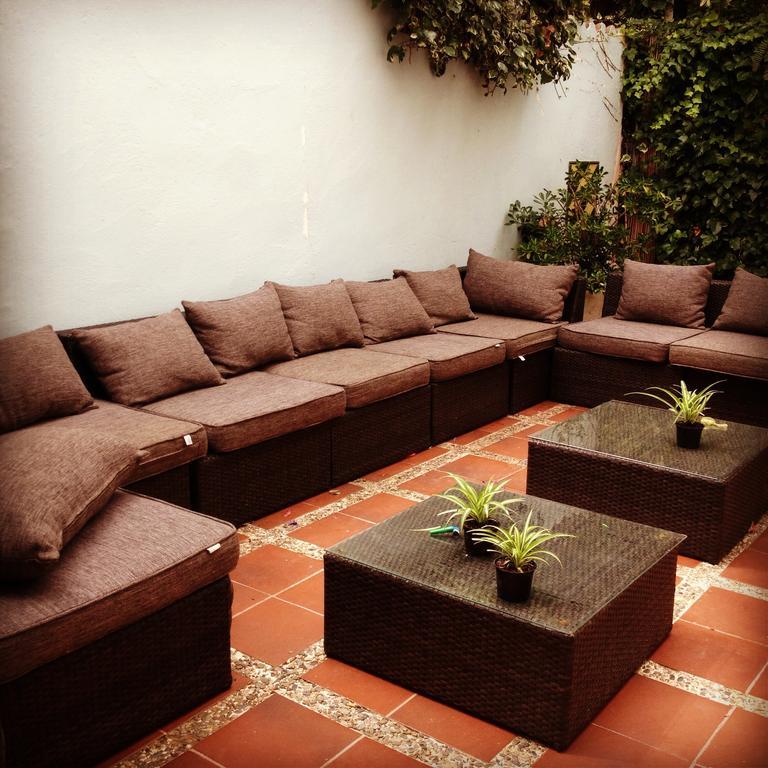 Sitges Beach Hostel Екстер'єр фото