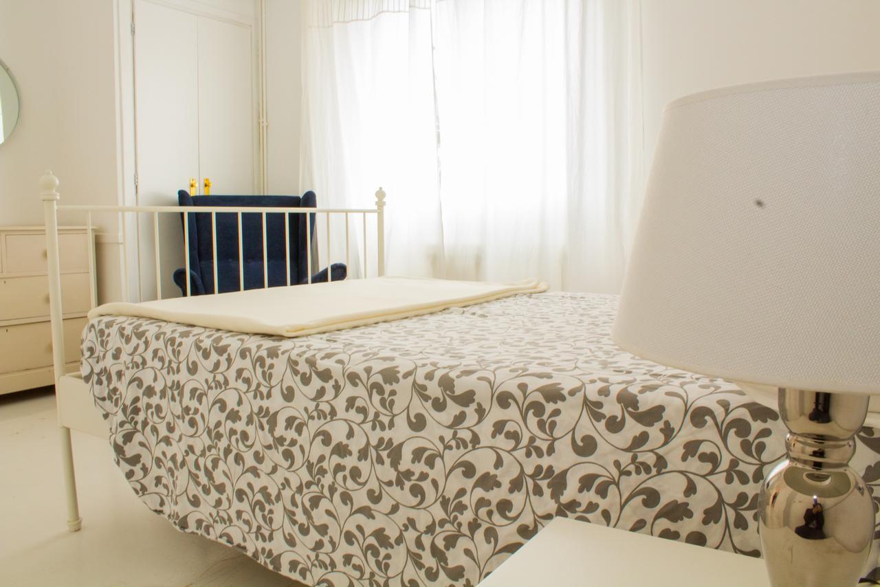 Sitges Beach Hostel Екстер'єр фото