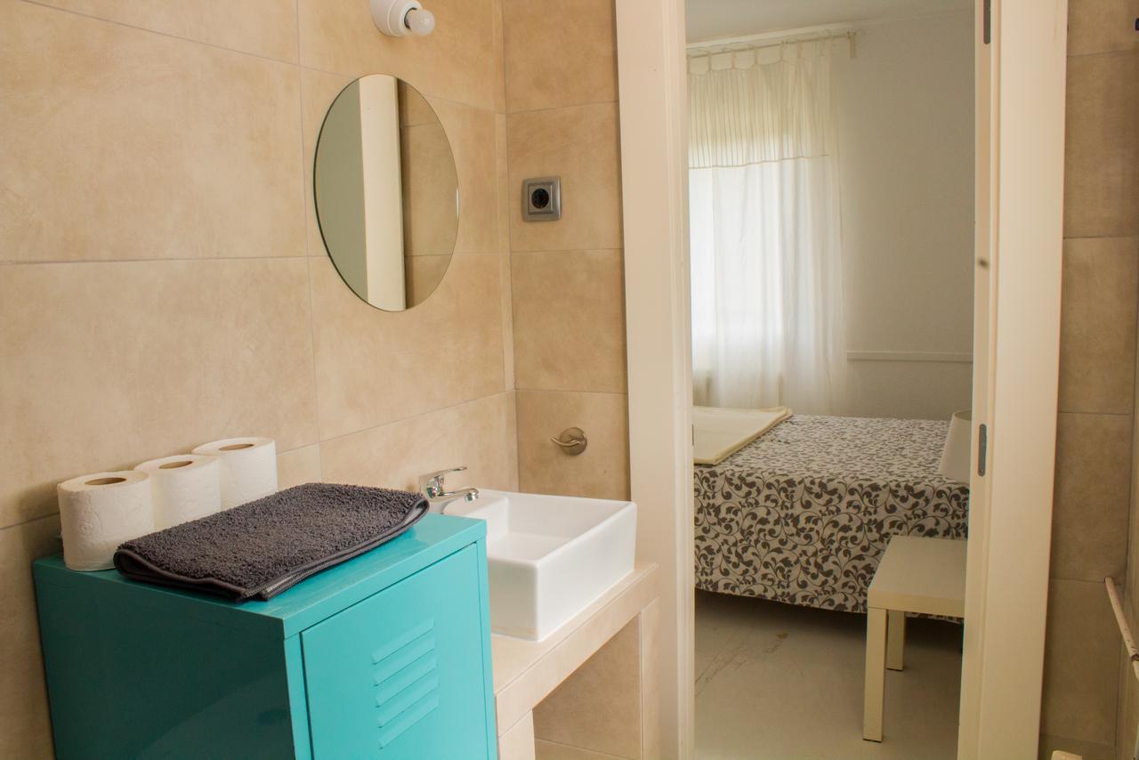Sitges Beach Hostel Екстер'єр фото