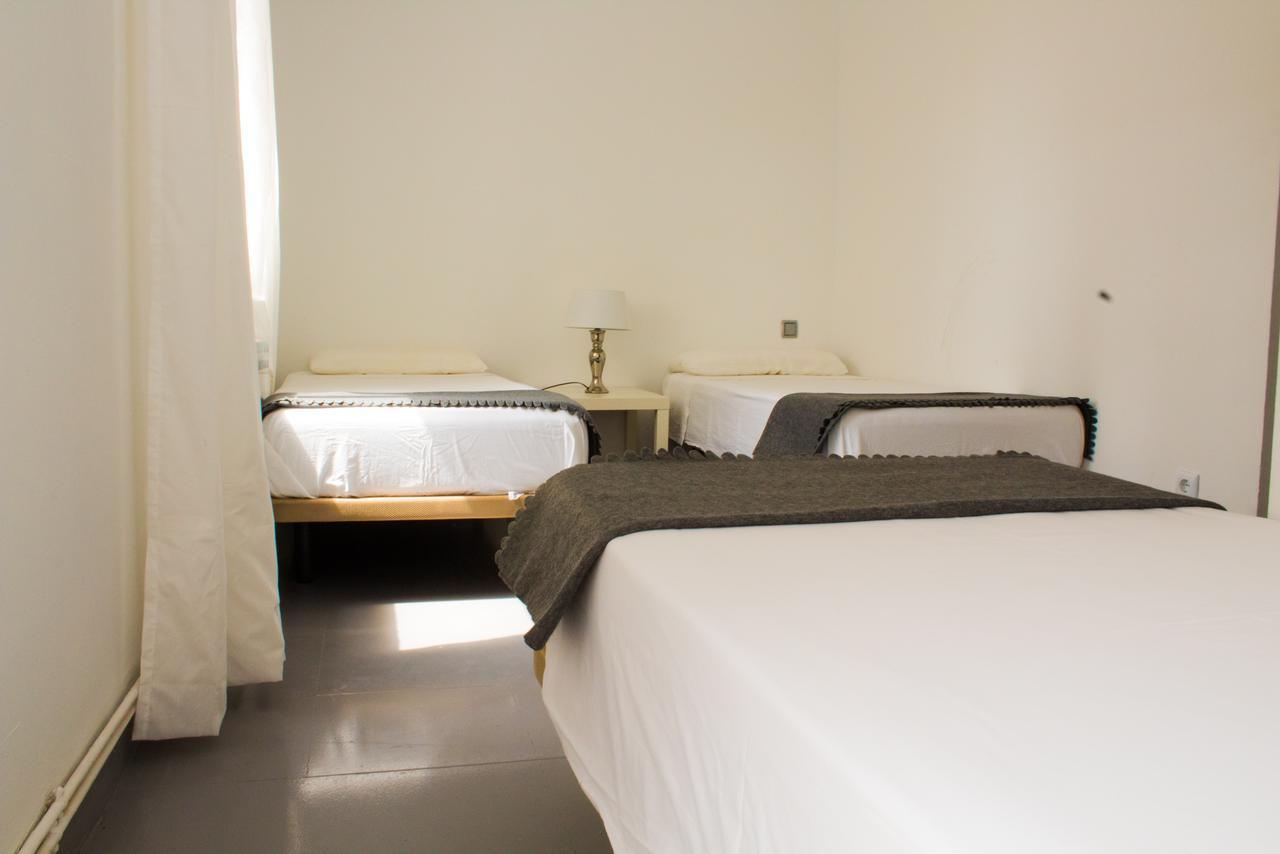 Sitges Beach Hostel Екстер'єр фото
