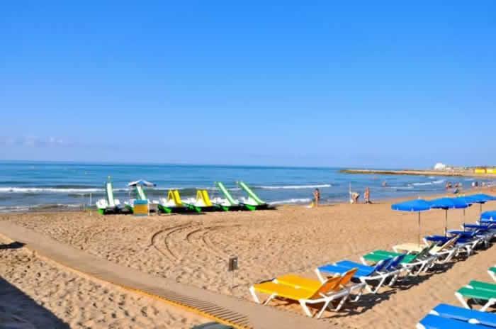 Sitges Beach Hostel Екстер'єр фото